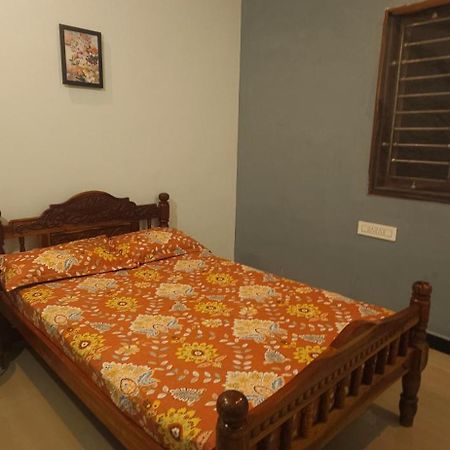 Shi'S Triveni Spacious 2Bhk Villa In Pappampatti, Kojambuttúr Kültér fotó