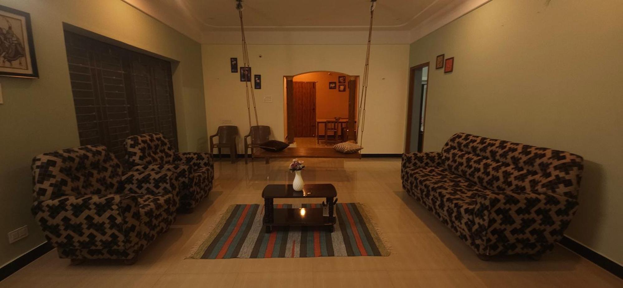 Shi'S Triveni Spacious 2Bhk Villa In Pappampatti, Kojambuttúr Kültér fotó