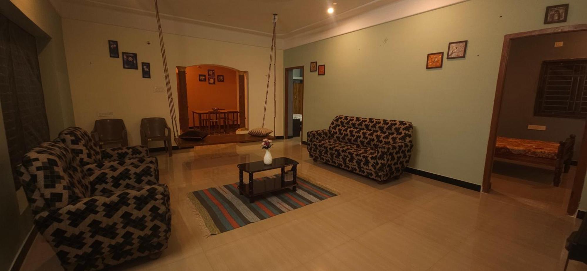 Shi'S Triveni Spacious 2Bhk Villa In Pappampatti, Kojambuttúr Kültér fotó